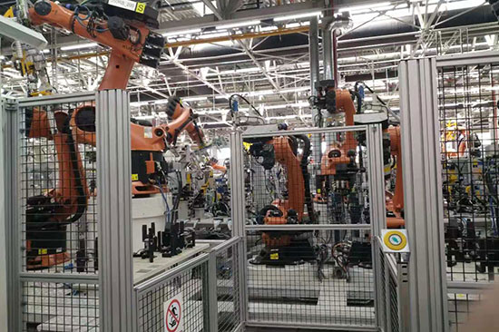 1725412302910671.jpg 北京奔馳Z1機艙線